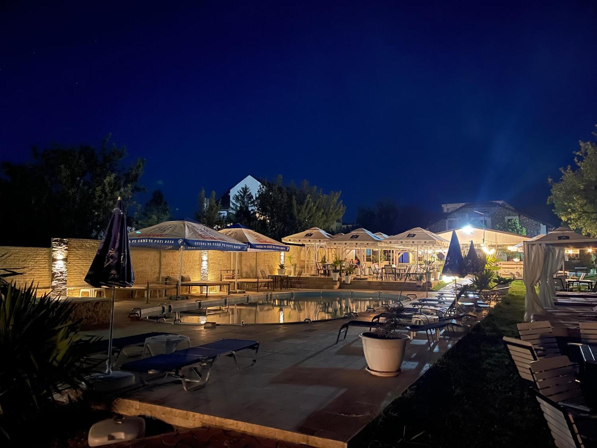 Elgringo Clisura Dunarii Moldova Noua ภายนอก รูปภาพ